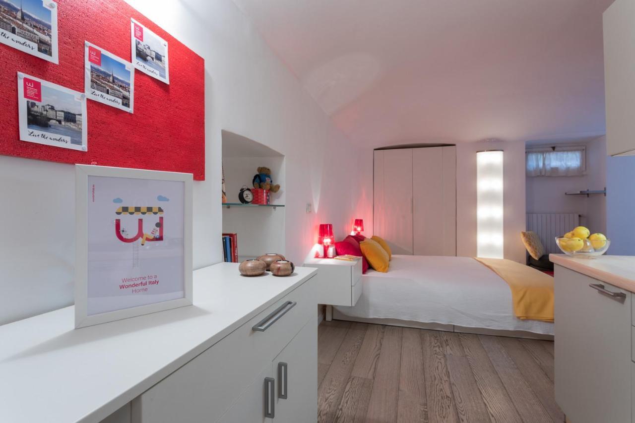 Red Studio Near Porta Nuova By Wonderful Italy Турин Екстер'єр фото